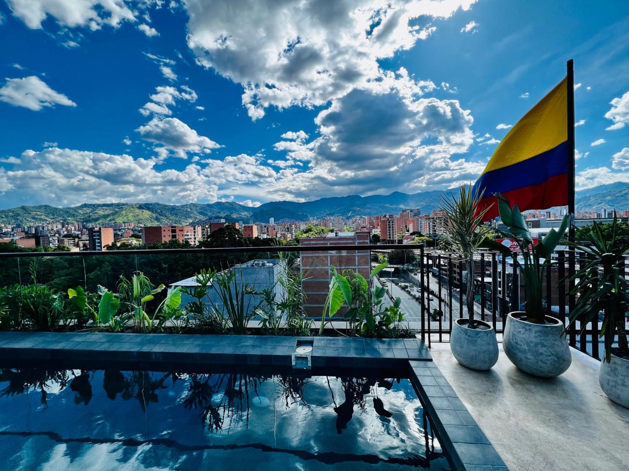 Patios Cool Living * Medellín