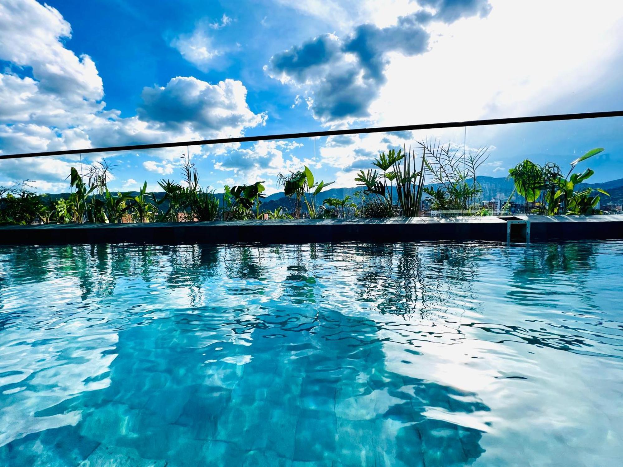 Patios Cool Living Hotel *